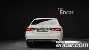 Mercedes-Benz E-Class E250 AMG Line 2023 года из Южной Кореи