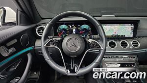 Mercedes-Benz E-Class E250 AMG Line 2023 года из Южной Кореи