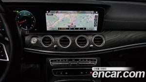 Mercedes-Benz E-Class E250 AMG Line 2023 года из Южной Кореи