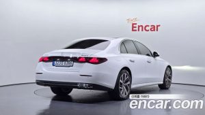 Mercedes-Benz E-Class E220d 4MATIC Exclusive 2024 года из Южной Кореи