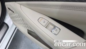Kia K8 2.5 Бензин 2WD 2025 года из Южной Кореи