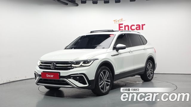 Volkswagen Tiguan 2.0 TSI Prestige 2023 года из Кореи