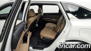 Kia Sorento HEV 1.6 2WD 2024 года из Южной Кореи