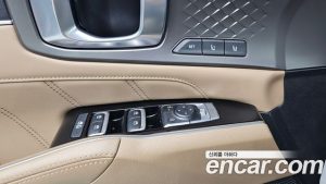 Kia Sorento HEV 1.6 2WD 2024 года из Южной Кореи