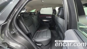 Genesis GV70 2.5T Бензин AWD 2025 года из Южной Кореи