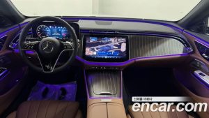 Mercedes-Benz E-Class E300 4MATIC Exclusive 2025 года из Южной Кореи