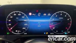Mercedes-Benz E-Class E300 4MATIC Exclusive 2025 года из Южной Кореи