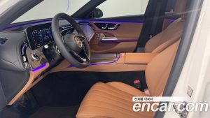 Mercedes-Benz E-Class E300 4MATIC Exclusive 2025 года из Южной Кореи