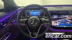 Mercedes-Benz E-Class E300 4MATIC Exclusive 2025 года из Южной Кореи