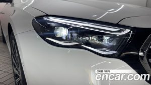 Mercedes-Benz E-Class E300 4MATIC Exclusive 2025 года из Южной Кореи