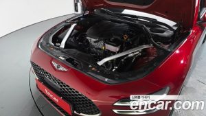 Genesis G70 Бензин 2.5T 2WD 2024 года из Южной Кореи