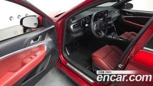 Genesis G70 Бензин 2.5T 2WD 2024 года из Южной Кореи