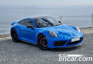 Porsche 911 CARRERA 4 GTS 2022 года из Южной Кореи