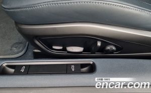 Porsche 911 CARRERA 4 GTS 2022 года из Южной Кореи