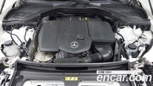 Mercedes-Benz GLC-Class GLC220 d 4MATIC 2023 года из Южной Кореи