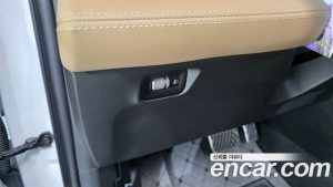 Renault-KoreaSamsung Grand Koleos 2.0 Iconic 2WD 2025 года из Южной Кореи