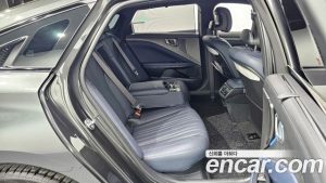 Kia K8 Signature Black 2025 года из Южной Кореи