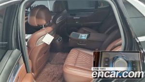 Genesis G90 Бензин 3.5 Turbo 2WD 2025 года из Южной Кореи