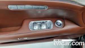 Genesis G90 Бензин 3.5 Turbo 2WD 2025 года из Южной Кореи