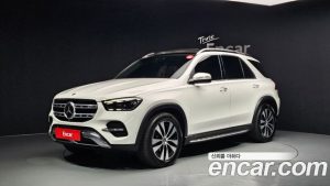 Mercedes-Benz GLE-Class GLE300d 4MATIC 2023 года из Южной Кореи