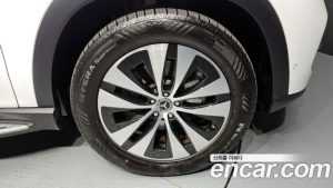 Mercedes-Benz GLE-Class GLE300d 4MATIC 2023 года из Южной Кореи