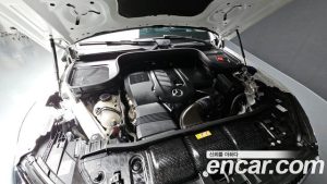 Mercedes-Benz GLE-Class GLE300d 4MATIC 2023 года из Южной Кореи