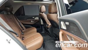Mercedes-Benz GLE-Class GLE300d 4MATIC 2023 года из Южной Кореи