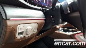 Mercedes-Benz GLE-Class GLE300d 4MATIC 2023 года из Южной Кореи