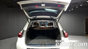 Mercedes-Benz GLE-Class GLE300d 4MATIC 2023 года из Южной Кореи