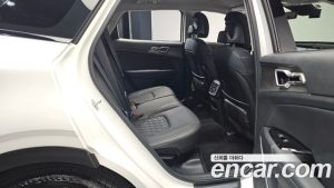 Kia Sportage Бензин 1.6 Turbo 2WD 2024 года из Южной Кореи