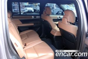 Hyundai Santafe Бензин 2.5T 2WD 2025 года из Южной Кореи