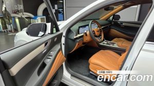 Genesis GV80 2.5T Бензин AWD 2024 года из Южной Кореи