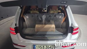 Genesis GV80 2.5T Бензин AWD 2024 года из Южной Кореи