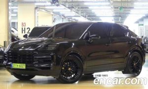 Porsche Cayenne 3.0 Coupe 2024 года из Южной Кореи