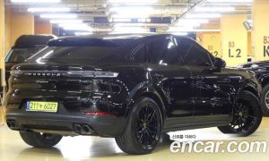 Porsche Cayenne 3.0 Coupe 2024 года из Южной Кореи