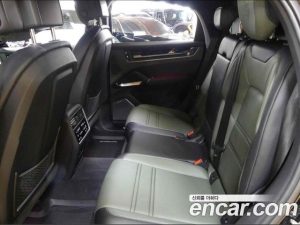 Porsche Cayenne 3.0 Coupe 2024 года из Южной Кореи