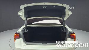 Kia K5 2.0 2024 года из Южной Кореи