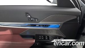 BMW 7-Series 740i sDrive M Sport 2023 года из Южной Кореи