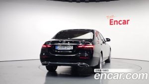 Mercedes-Benz E-Class E250 Exclusive 2023 года из Южной Кореи