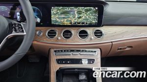 Mercedes-Benz E-Class E250 Exclusive 2023 года из Южной Кореи