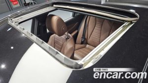 Mercedes-Benz E-Class E250 Exclusive 2023 года из Южной Кореи