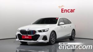 BMW i5 eDrive 40 M Sport 2024 года из Южной Кореи