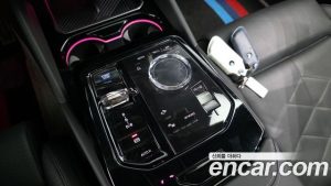 BMW i5 eDrive 40 M Sport 2024 года из Южной Кореи