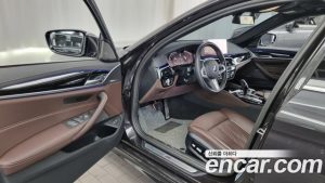 BMW 5-Series 530i xDrive M Sport 2023 года из Южной Кореи