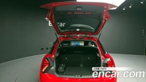 Mini Cooper 5Door Favoured 2025 года из Южной Кореи