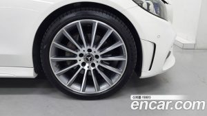 Mercedes-Benz C-Class C200 Cabriolet 2023 года из Южной Кореи