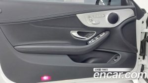 Mercedes-Benz C-Class C200 Cabriolet 2023 года из Южной Кореи