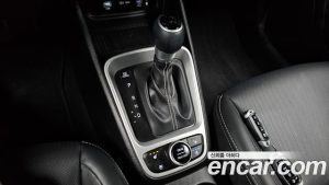 Hyundai Venue 1.6 Premium 2024 года из Южной Кореи