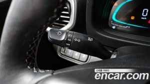 Hyundai Venue 1.6 Premium 2024 года из Южной Кореи
