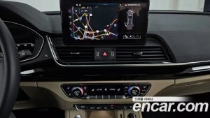 Audi Q5 45 TFSI 4WD Premium 2024 года из Южной Кореи